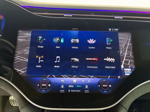 Used 2024 Mercedes-Benz EQE AMG 4MATIC SUV image 19