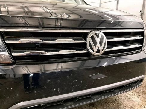 Used 2021 Volkswagen Tiguan S FWD image 29