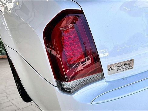 Used 2021 Chrysler 300 Touring w/ Sport Appearance Package RWD image 25