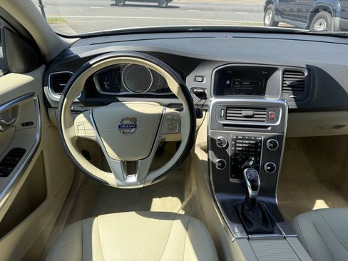 Used 2015 Volvo S60 T5 Premier FWD image 17