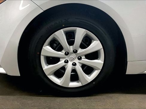 Certified 2024 Toyota Corolla LE FWD image 7