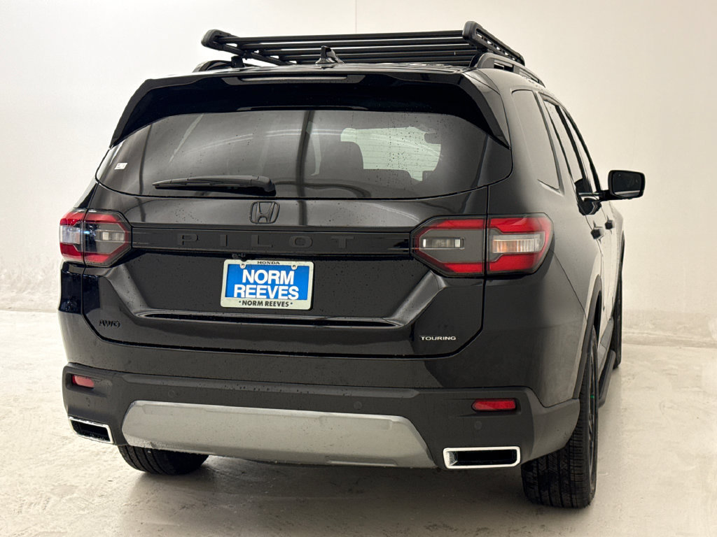 New 2026 Honda Pilot Touring image 9