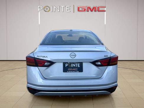 Used 2023 Nissan Altima 2.5 SV image 6