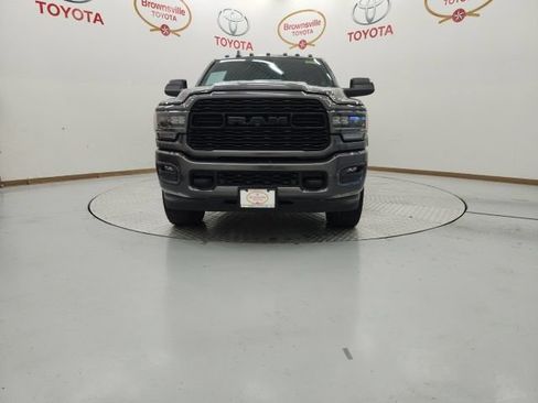 Used 2022 RAM 3500 Limited w/ Night Edition AWD/4WD image 4