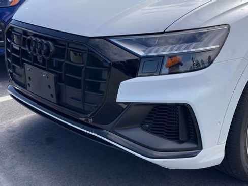 Used 2023 Audi Q8 Premium Plus w/ Premium Plus Package AWD/4WD image 11