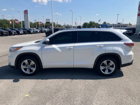 Used 2016 Toyota Highlander Limited Platinum AWD/4WD image 4