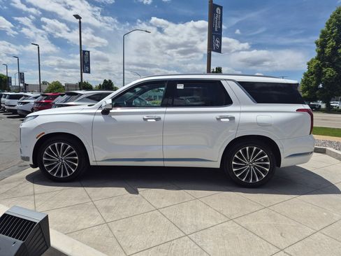 Used 2023 Hyundai Palisade Calligraphy AWD/4WD image 9