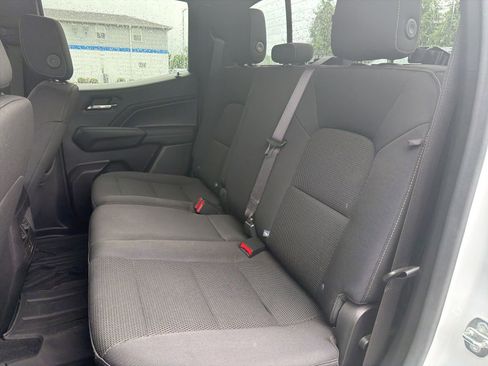 Used 2023 Chevrolet Colorado LT w/ LT Convenience Package II AWD/4WD image 23