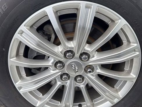 Used 2019 Cadillac XT5 FWD image 10