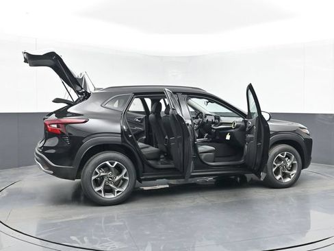 Used 2026 Chevrolet Trax LT w/ Driver Confidence Package FWD image 51