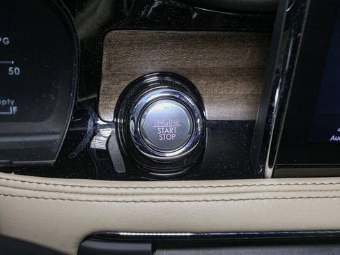 Used 2022 Lincoln Corsair Reserve w/ Elements Package image 29