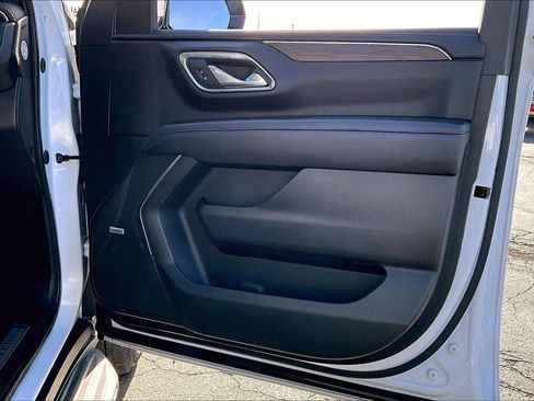 Used 2024 Chevrolet Tahoe LT image 27