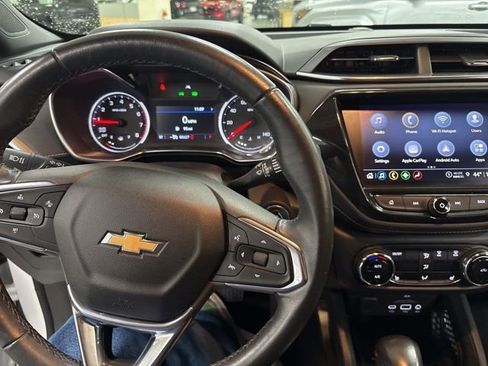 Used 2021 Chevrolet TrailBlazer ACTIV w/ Sun and Liftgate Package image 24