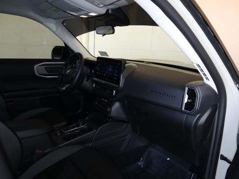 Certified 2025 Ford Bronco Sport Big Bend w/ Black Appearance Package AWD/4WD image 37