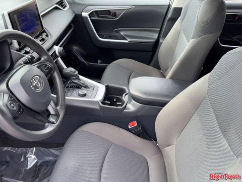 Certified 2025 Toyota RAV4 LE image 20