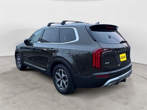 Used 2021 Kia Telluride EX w/ Towing Package image 3