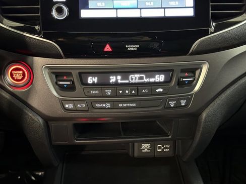 Used 2021 Honda Passport Sport image 32