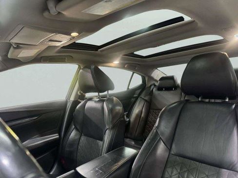 Used 2019 Nissan Maxima Platinum w/ Illumination Package FWD image 17