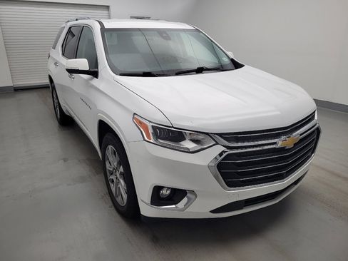 Used 2020 Chevrolet Traverse Premier w/ LPO, Cargo Package AWD/4WD image 13