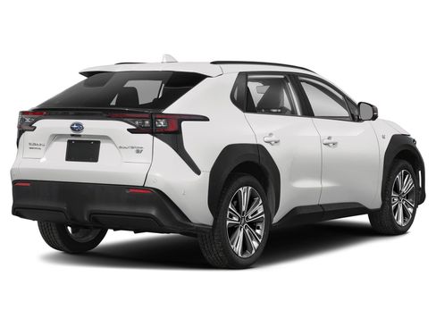 Used 2023 Subaru Solterra AWD image 2