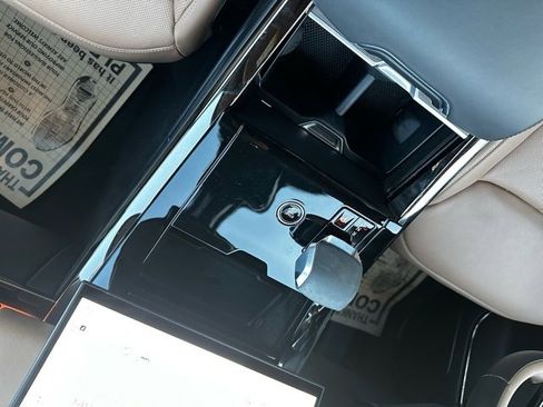 Certified 2024 Land Rover Range Rover Sport Dynamic SE image 31