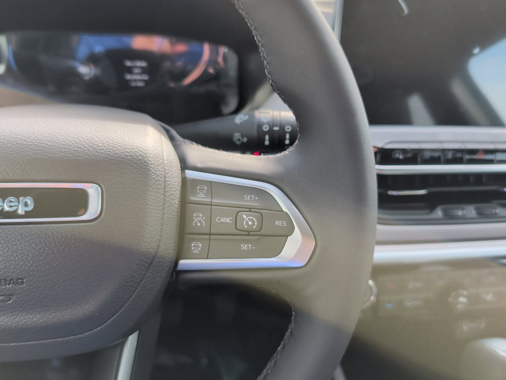 New 2026 Jeep Compass Limited AWD/4WD image 25