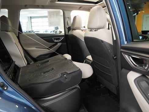 Used 2021 Subaru Forester Limited image 25