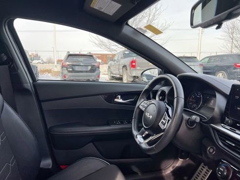 Certified 2022 Kia Forte GT-Line image 34