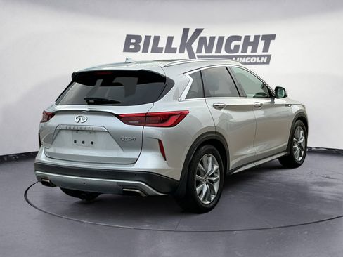 Used 2019 INFINITI QX50 Essential w/ Proactive Package AWD/4WD image 5