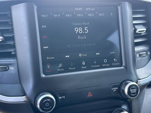 Used 2020 RAM 1500 Big Horn AWD/4WD image 30