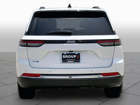 Used 2024 Jeep Grand Cherokee Limited 4xe AWD/4WD image 5