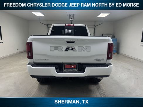 New 2025 RAM 2500 Limited AWD/4WD image 4