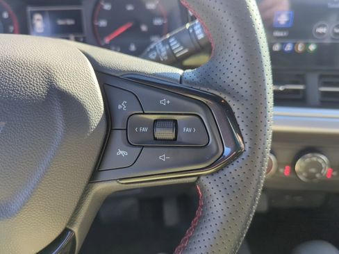 Certified 2024 Chevrolet Trax RS w/ Driver Confidence Package image 27