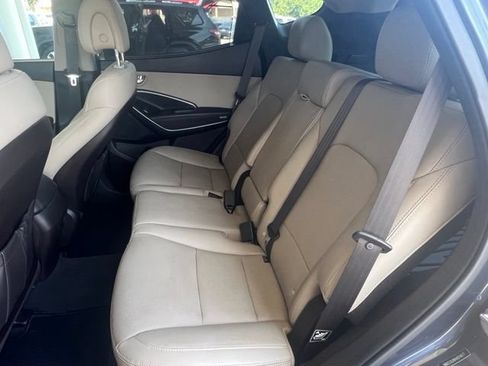 Used 2017 Hyundai Santa Fe Sport FWD image 12