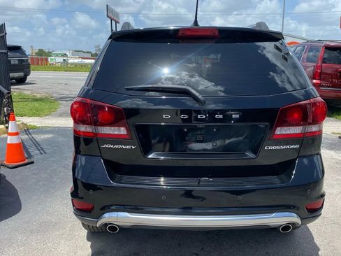 Used 2014 Dodge Journey Crossroad w/ Flexible Seating Group image 5