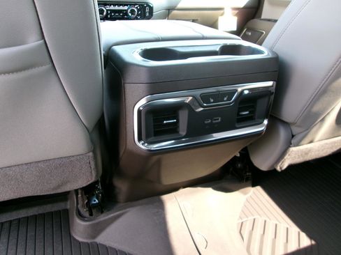 New 2026 Chevrolet Silverado 1500 LTZ w/ LTZ Premium Package AWD/4WD image 25