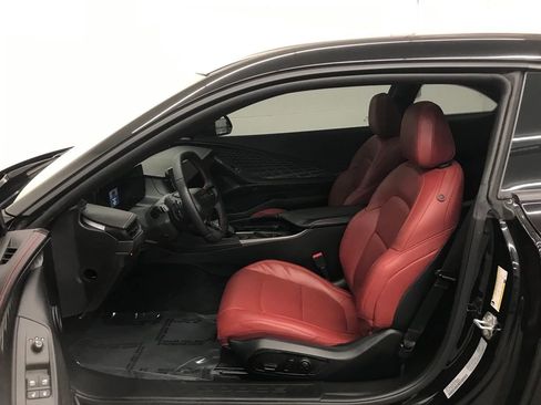 Used 2024 Dodge Charger R/T w/ Plus Group image 12