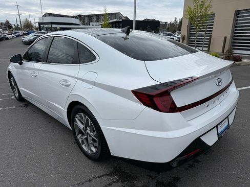 Certified 2021 Hyundai Sonata SEL w/ Convenience Package FWD image 3