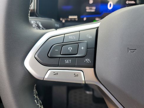 New 2025 Volkswagen Taos S image 15