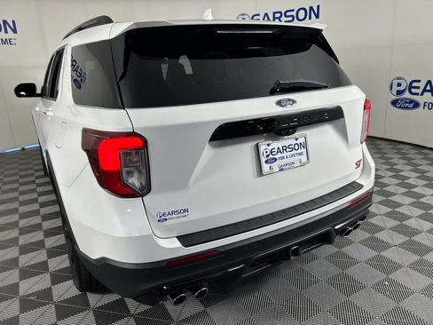 Used 2020 Ford Explorer ST w/ ST Street Pack AWD/4WD image 9