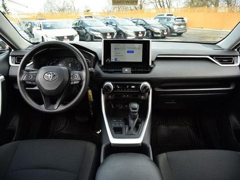 Used 2025 Toyota RAV4 LE image 8