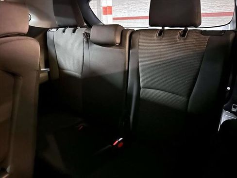 Certified 2023 Toyota Highlander LE image 15