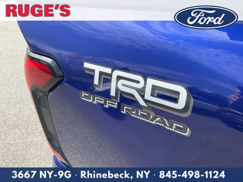 Used 2024 Toyota Tacoma TRD Off-Road image 13