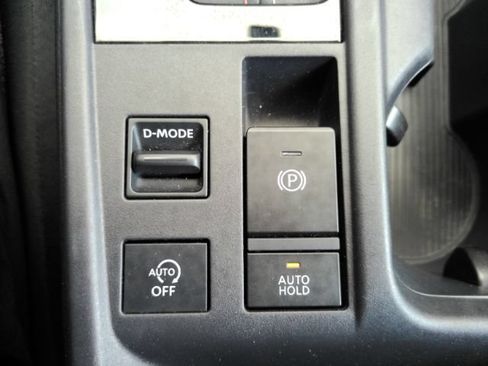 Used 2026 Nissan Sentra SR w/ Floor Mat Package FWD image 44