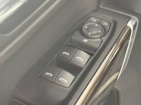 Used 2020 Chevrolet Silverado 1500 LT w/ All-Star Edition AWD/4WD image 17