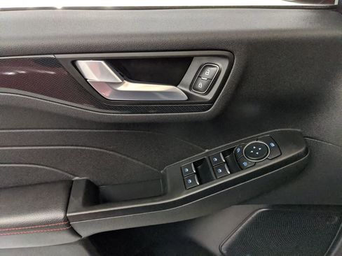 Certified 2025 Ford Escape ST-Line image 15