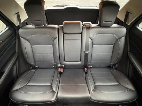 Used 2015 Mercedes-Benz ML 350 4MATIC image 28