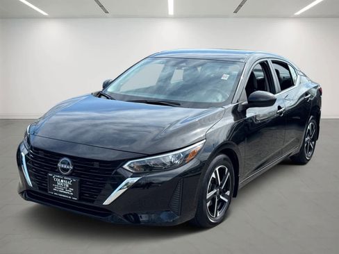 Used 2025 Nissan Sentra SV w/ All-Weather Package FWD image 1