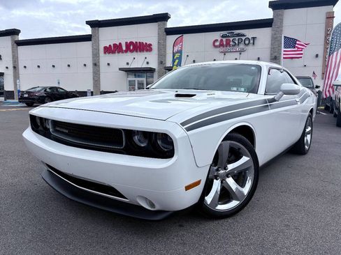 Used 2012 Dodge Challenger R/T w/ Electronics Convenience Group image 1
