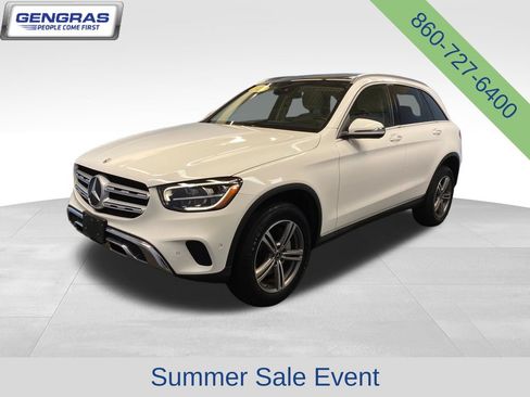 Used 2022 Mercedes-Benz GLC 300 4MATIC image 3